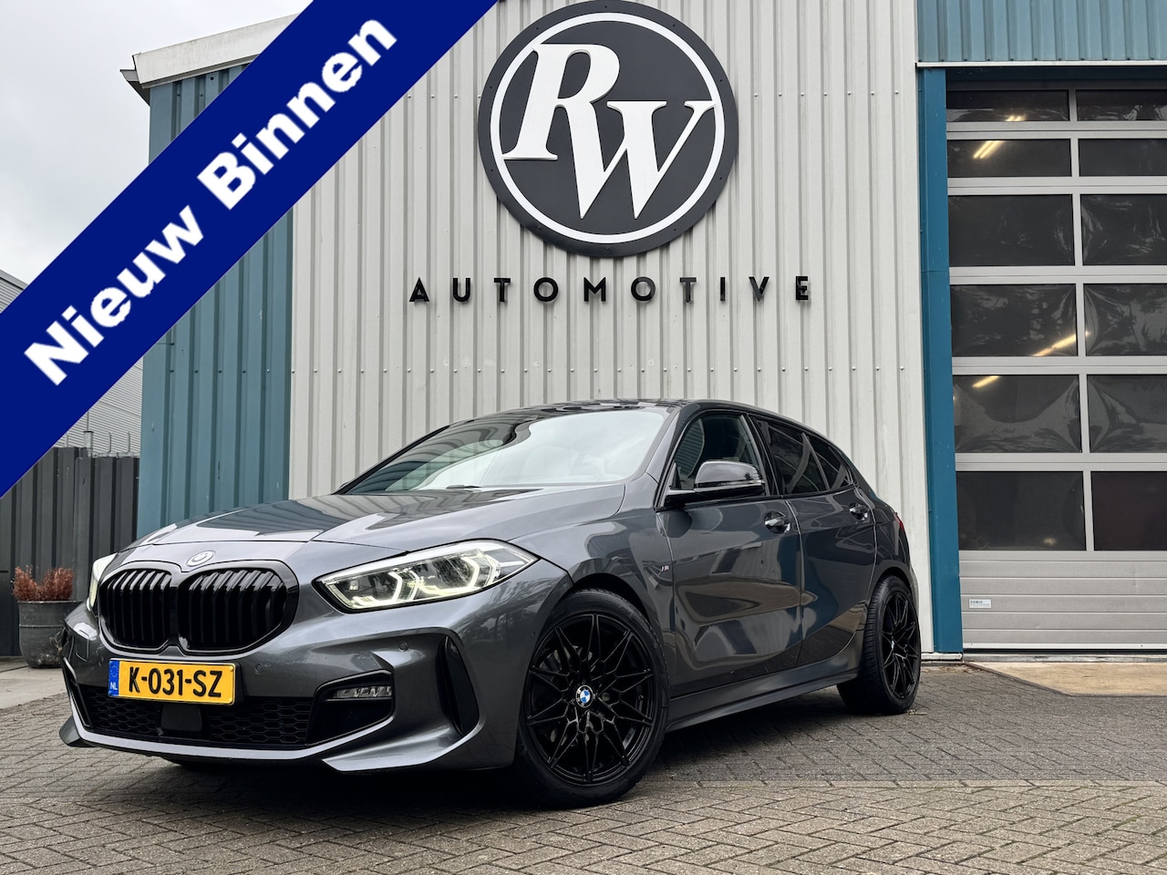 BMW 1-serie - 118d M-Pakket / Virtual / Adaptive / Camera / Apple Carplay / Alcantara - AutoWereld.nl