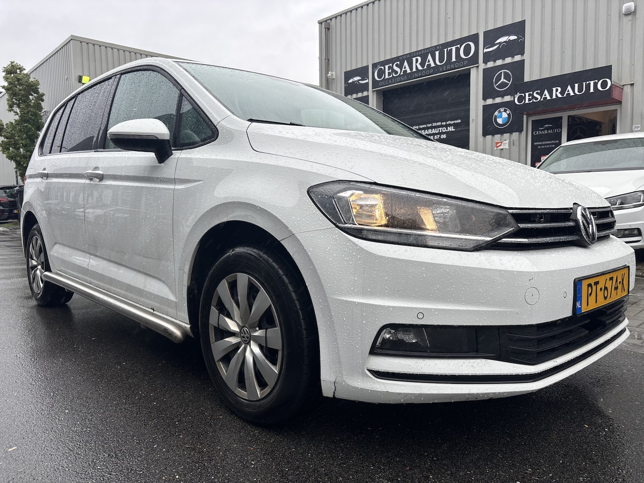 Volkswagen Touran - 2.0 TDI SCR DEALER ONDERONDERHOUDEN - AutoWereld.nl