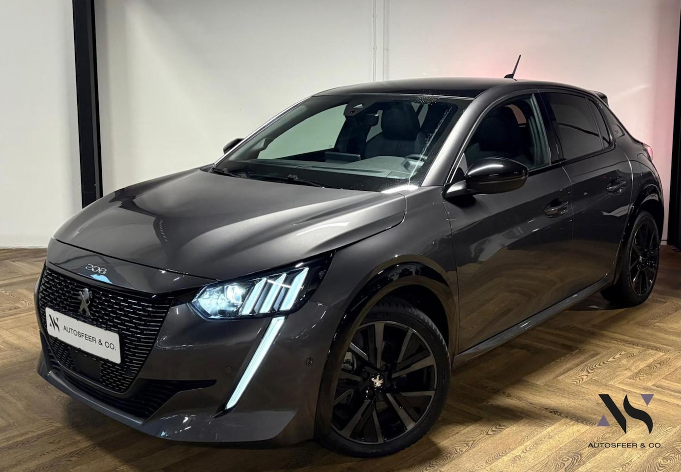 Peugeot 208 - 1.2 PureTech 100 GT PANO CAM - AutoWereld.nl