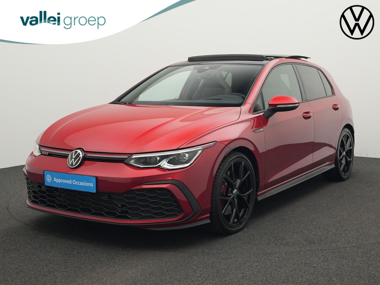 Volkswagen Golf - 2.0 TSI GTI | Panoramadak | IQ Light | Head-up display | Sportonderstel | 19 inch - AutoWereld.nl