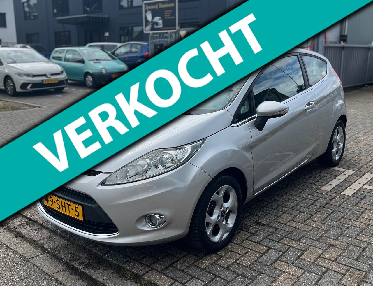 Ford Fiesta - 1.25 Titanium |Dealer Onderhouden ! | Airco | Elektr ramen | NAP | Nette Auto - AutoWereld.nl