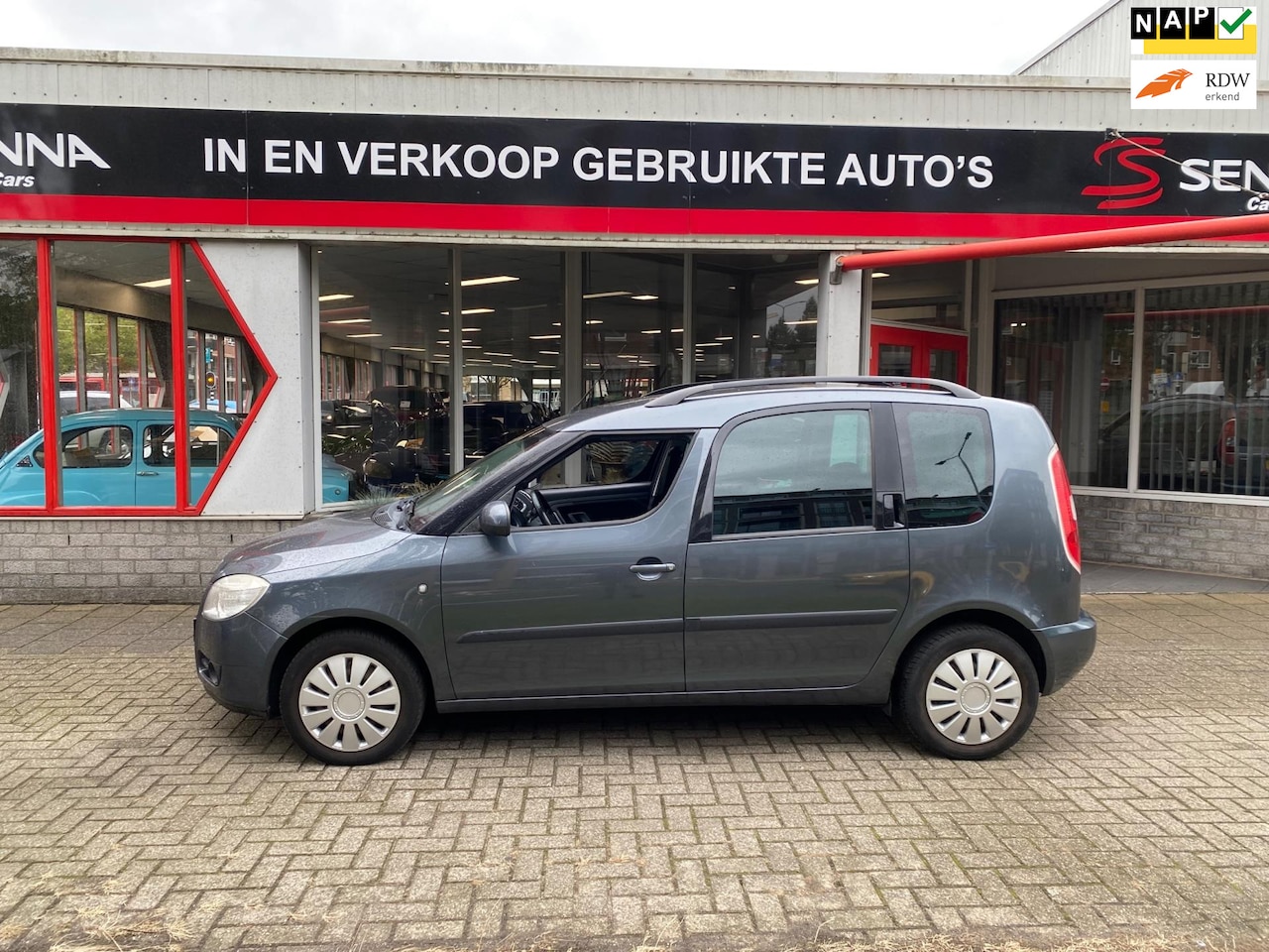 Skoda Roomster - 1.6-16V Style - Airco - APK - Nap - Inr Mog ! - AutoWereld.nl