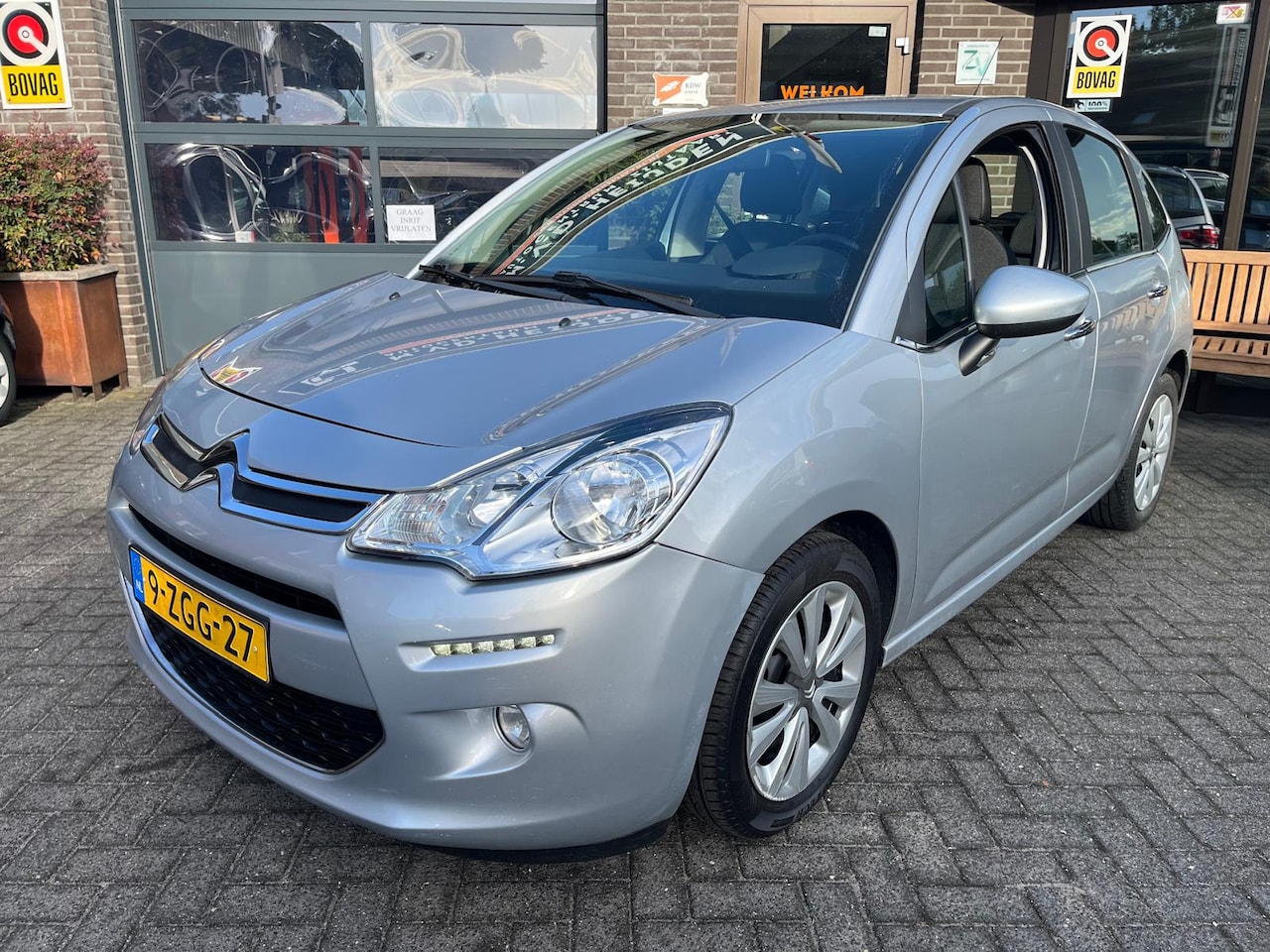 Citroën C3 - 1.2 PureTech Edition PDC Trekhaak Navi - AutoWereld.nl