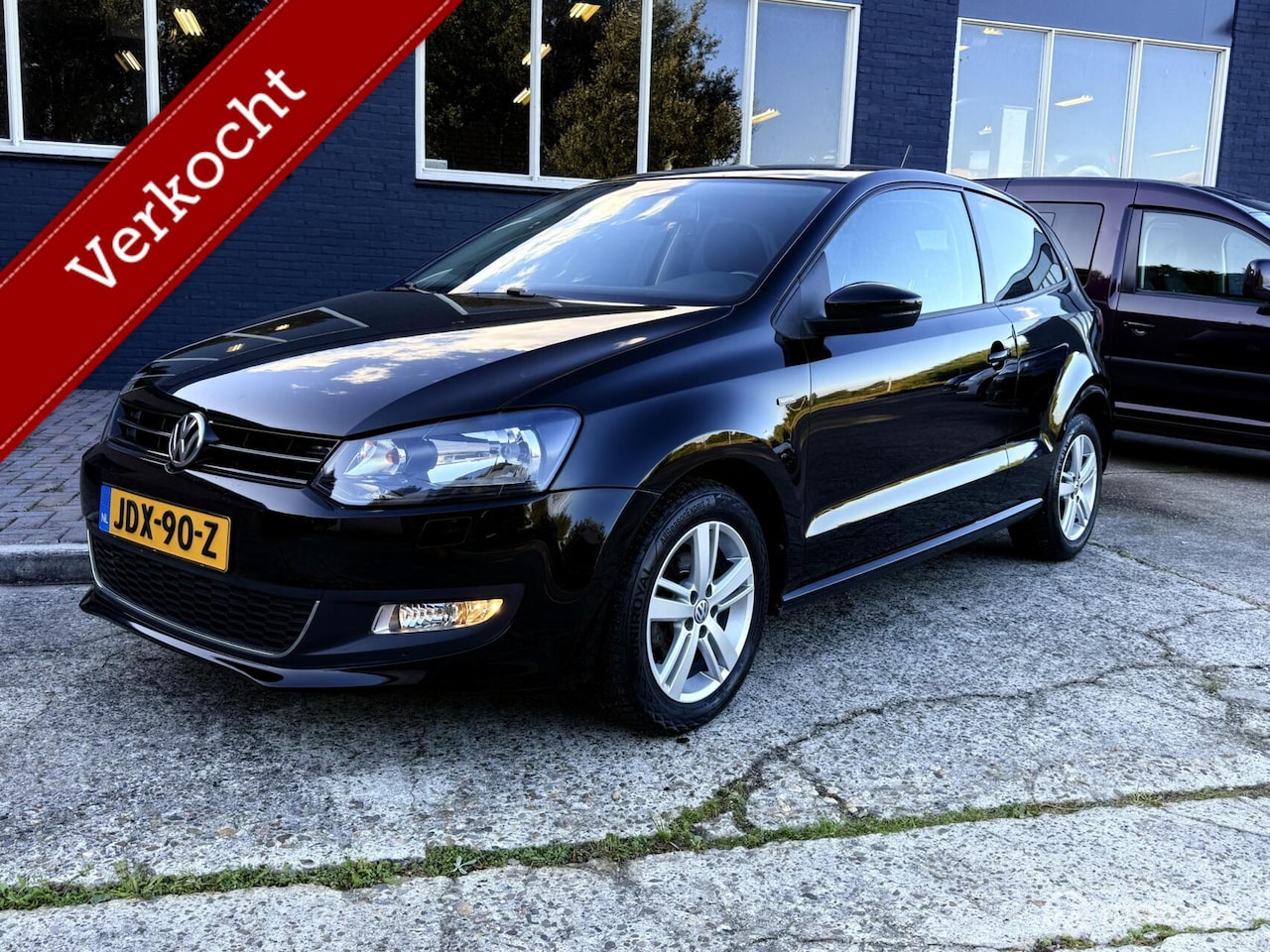 Volkswagen Polo - 1.2 MATCH - BJ 2012 - CLIMAT CONTROL - CRUISE CONTROL - REGENSENSOR - PDC -STOELVERWARMING - AutoWereld.nl