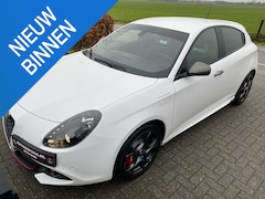 Alfa Romeo Giulietta - 1.750 Turbo Veloce Sportstoelen, Xenon, 18 inch Topstaat