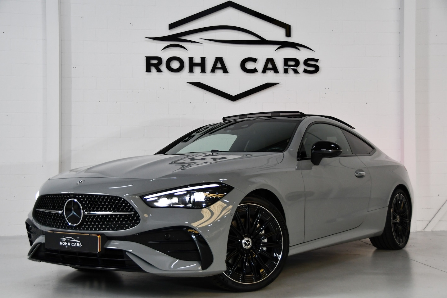 Mercedes-Benz CLE Coupé - 300 4MATIC AMG Line 360Cam Pano - AutoWereld.nl