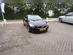 Volvo V40 - 2.0 D2 Nordic+ STANDKACHEL NAVI STOELVERWARMING