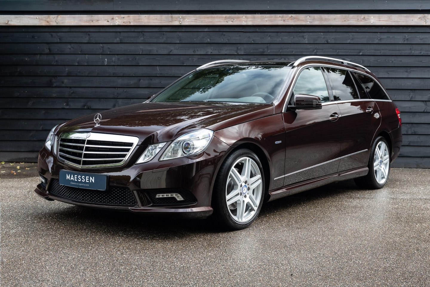 Mercedes-Benz E-klasse Estate - 350 CGI Youngtimer - AMG - 2e eigenaar - AutoWereld.nl
