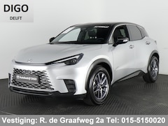 Lexus LBX - Business Line Bi-Tone 2WD | Dodehoek detectie | Stuur- & Stoelverwarming | Navigatie | Par