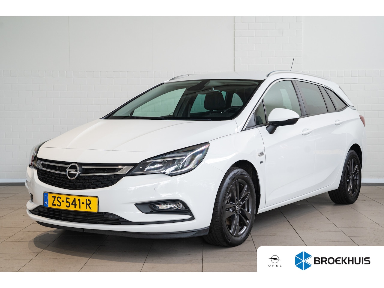 Opel Astra Sports Tourer - 1.0 Turbo 120 Jaar Edition | Climate Controle | Navigatie | Parkeersensoren | Apple Carpla - AutoWereld.nl