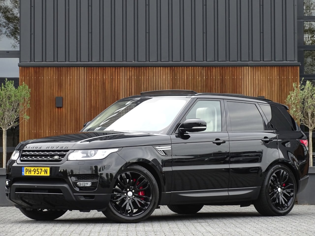 Land Rover Range Rover Sport - 3.0 TDV6 259PK automaat / HSE Dynamic *NAP* - AutoWereld.nl