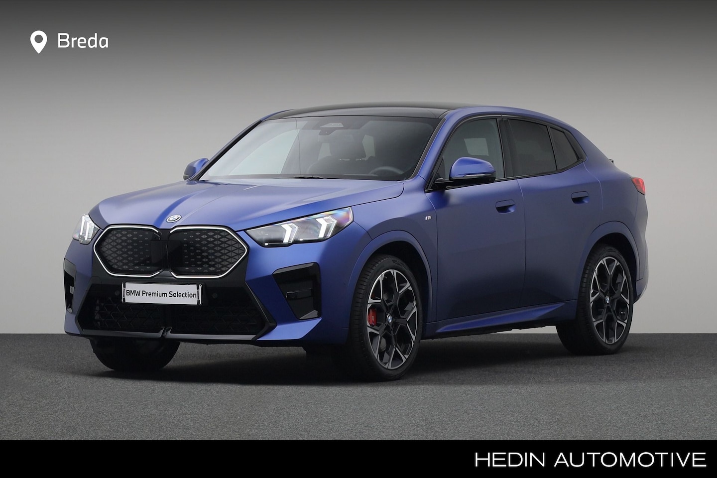 BMW iX2 - eDrive20 67 kWh M Sport Edition | M-Sport Pro | Trekhaak | Panoramadak elektrisch | Actiev - AutoWereld.nl