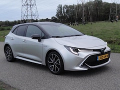 Toyota Corolla - Hybrid 140 Business Full LED I CAMERA I LEER I 18INCH VELGEN