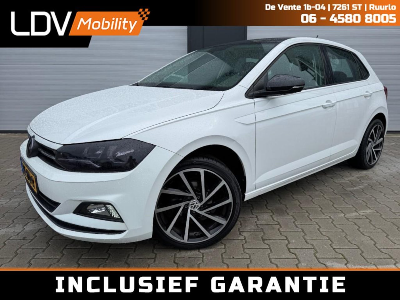 Volkswagen Polo - 1.0 Comfortline / Sportief / 17 inch / Cruise / Bluetooth / Historie aanwezig. - AutoWereld.nl