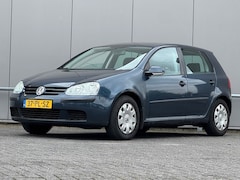 Volkswagen Golf - 1.6 Trendline apk 7-26 koude airco