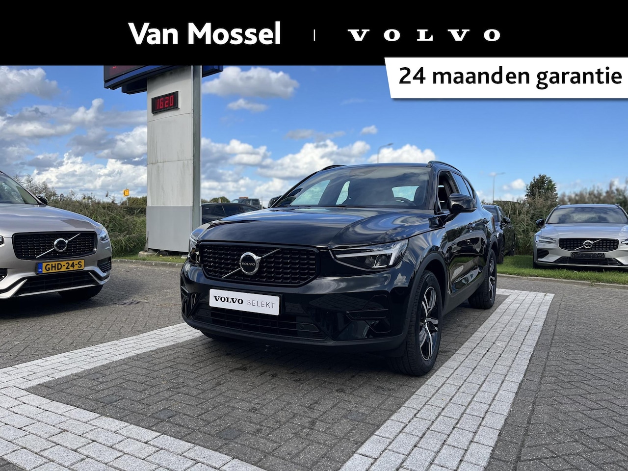 Volvo XC40 - B4 Plus Dark - AutoWereld.nl
