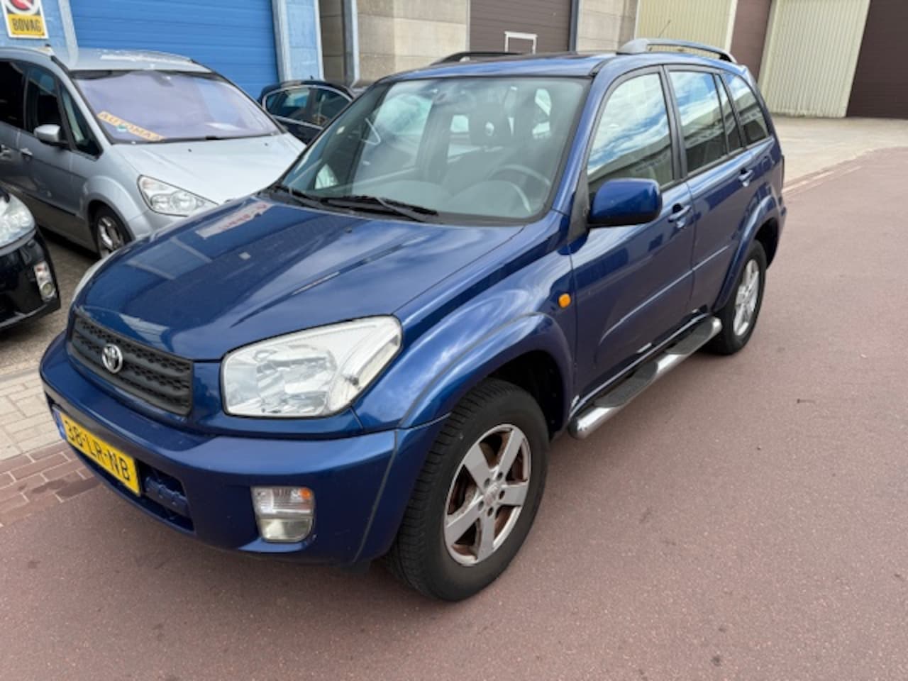 Toyota RAV4 - 2.0-16V VVT-i Luna 4WD 2001 Airco Sidebars Boekjes en NAP zijn aanwezig. - AutoWereld.nl