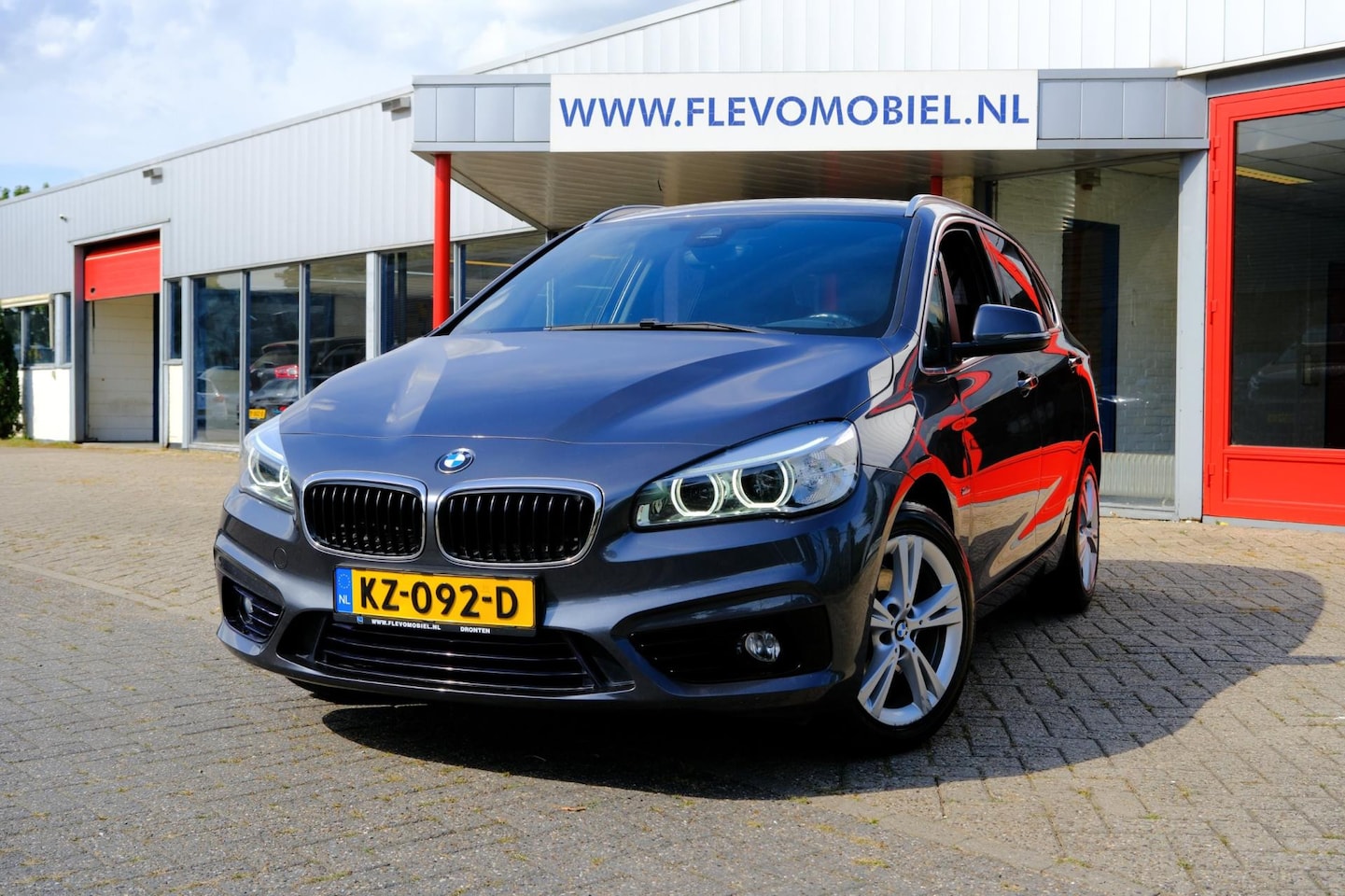 BMW 2-serie Active Tourer - 216d Corporate Lease Executive Aut. LED|Navi|Clima|LMV - AutoWereld.nl
