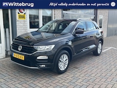 Volkswagen T-Roc - 1.0 TSI Style / PARK. SENSOREN/ NAVI/ AIRCO/ 16" LMV