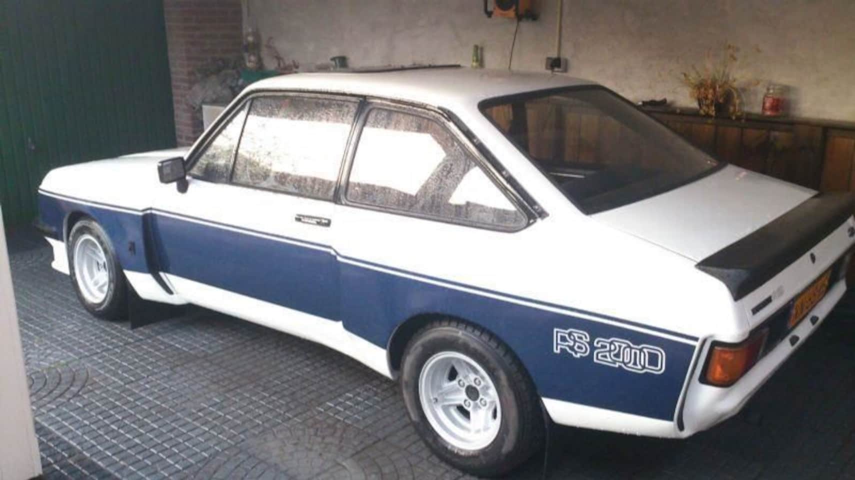 Ford Escort - 2.0 RS 2000 X-PACK !! - AutoWereld.nl