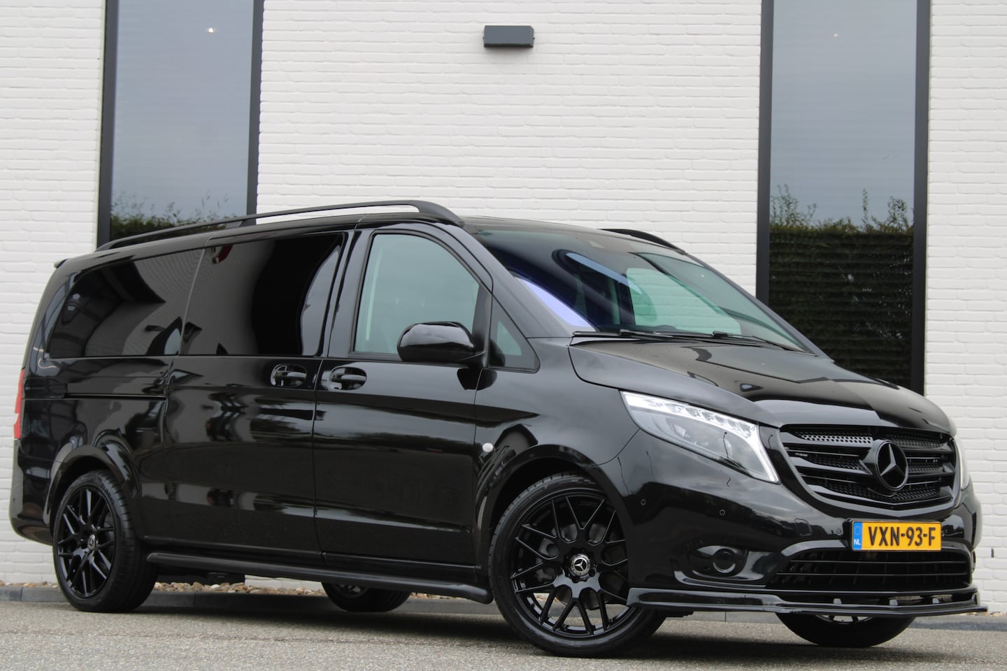 Mercedes-Benz Vito - 116 CDI / Aut / XXL / DC / Led-Xenon / Leer / Apple Carplay / Camera / Vol Opties / NIEUWS - AutoWereld.nl
