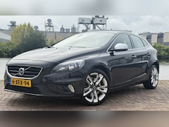Volvo V40 - 2.0 D4 R-Design Bns