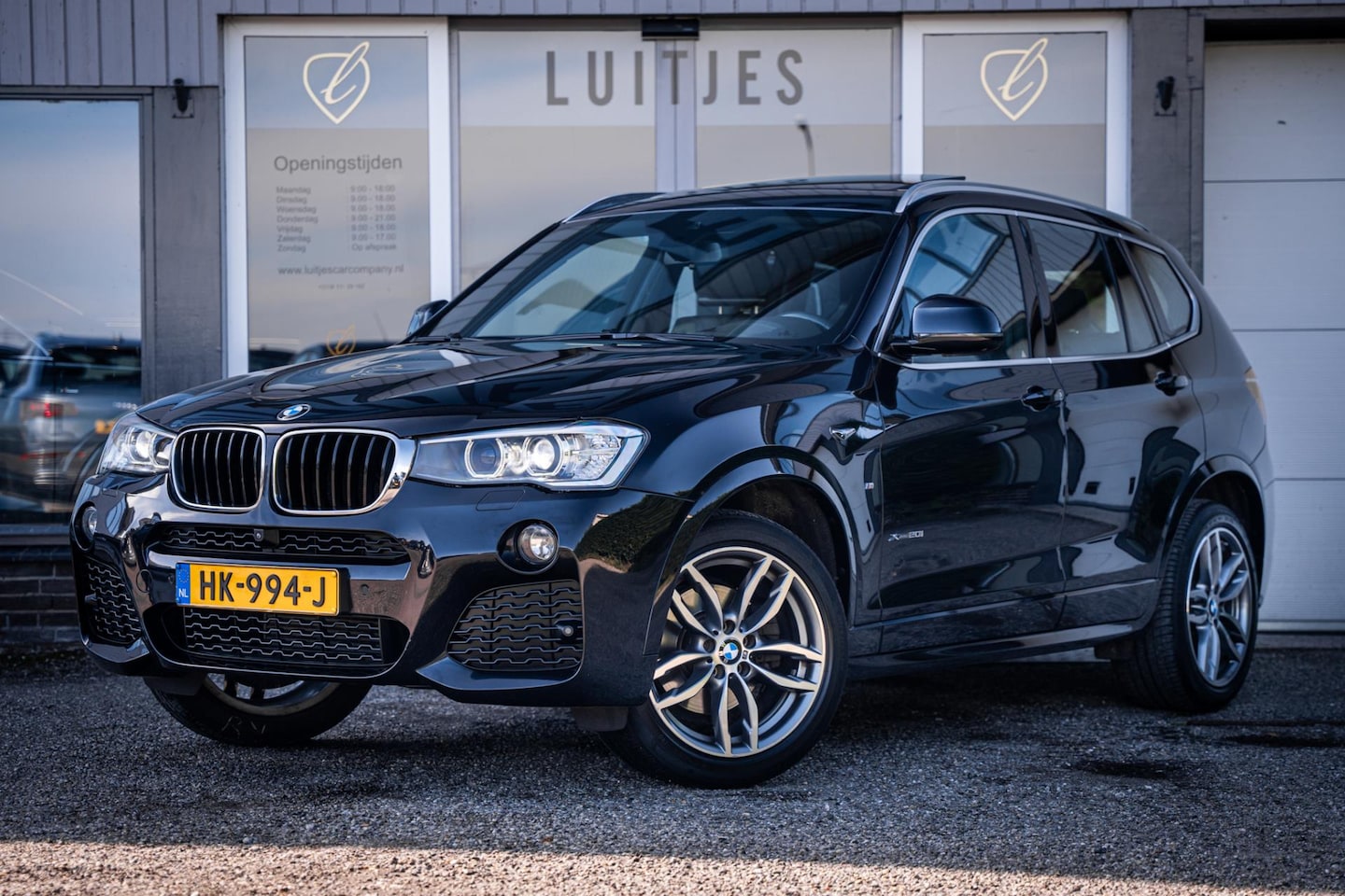 BMW X3 - XDrive20i M-Sport I Org.NL I 1e-eig I Pano I Leder I Camera I Elek.achterklep I HuD I NAP - AutoWereld.nl