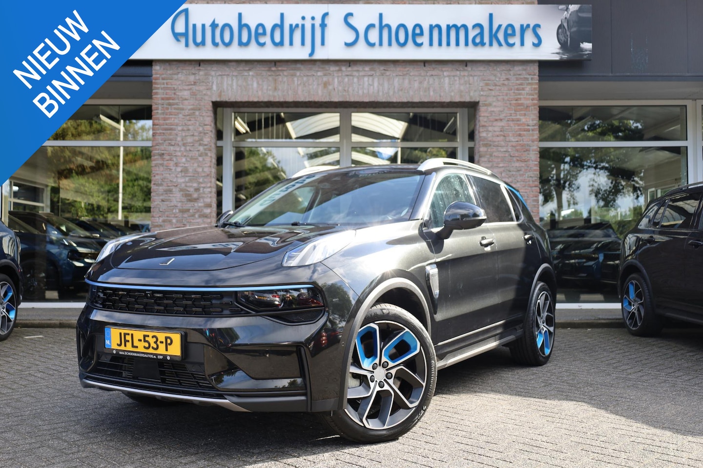 Lynk & Co 01 - 1.5 261PK! 6.6Kwh LADEN! 360-CAMERA PANO/SCHUIF INFINITY DAB NAVI CARPLAY STOELVERWARMING - AutoWereld.nl
