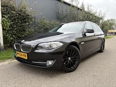 BMW 5-serie Touring - 535i High Executive / AUTOMAAT / PANORAMADAK / NAVI / CRUISE / LEER