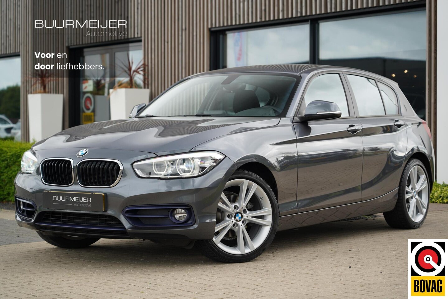 BMW 1-serie - 118i Corporate Lease High Executive - Dealer onderhouden - Climate Control - Parkeersensor - AutoWereld.nl