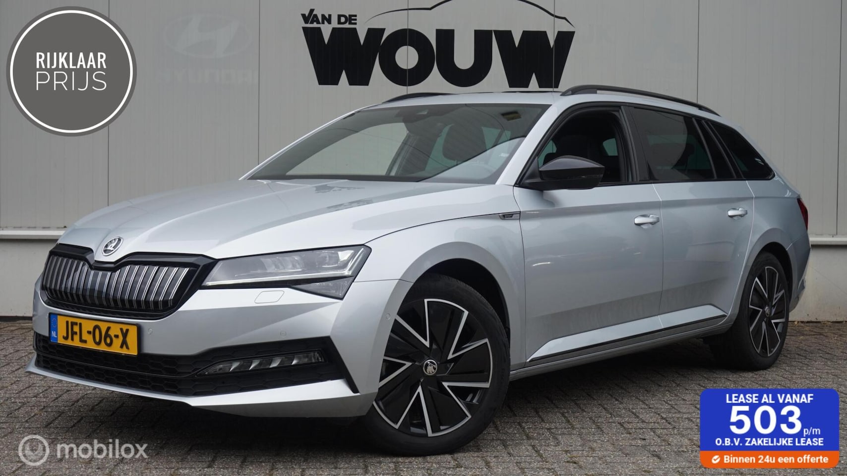 Skoda Superb Combi - 1.4 TSI iV SportLine PHEV 218PK Panoramadak + schuif-/kantel | Digital Cockpit | Elektr ve - AutoWereld.nl