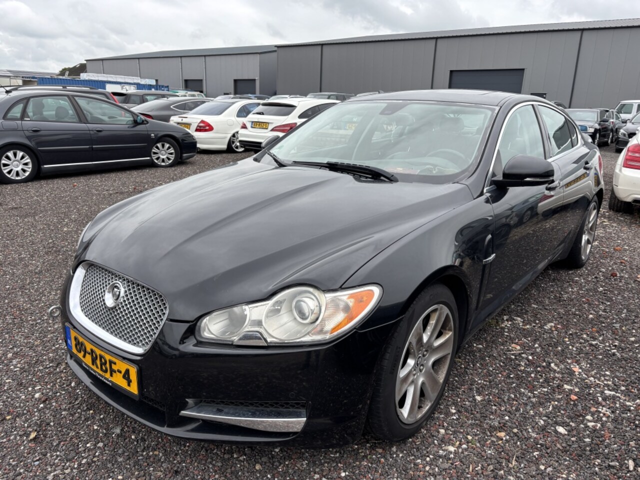 Jaguar XF - 3.0D S V6 2010 MOTORSCHADE EXPORT - AutoWereld.nl
