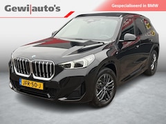BMW X1 - sDrive20i M-Sport Pano/Massagestoel/HarmanKardon