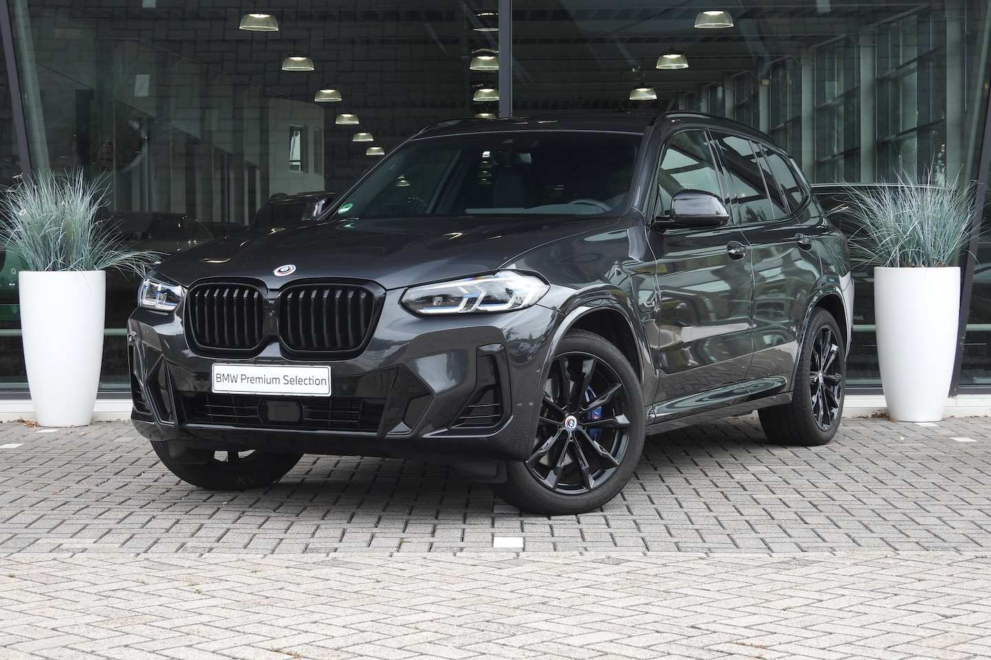 BMW X3 - xDrive30e High Executive M Sport Automaat / Trekhaak / Sportstoelen / Laserlight / Active - AutoWereld.nl