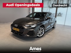 Audi A3 Sportback - 30 TFSI S edition | Privacy Glas | Parkeersensoren voor en achter | Navigatie