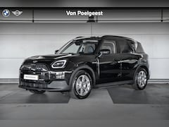 MINI Countryman - E Classic XS 66.5 kWh Countryman E Classic 66.5 kWh | Pakket M | Dak in carrosseriekleur |