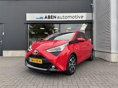 Toyota Aygo - 1.0 VVTi 72PK X-Play 5-deurs (CARPLAY|CAMERA|4-SEIZ|LMV)