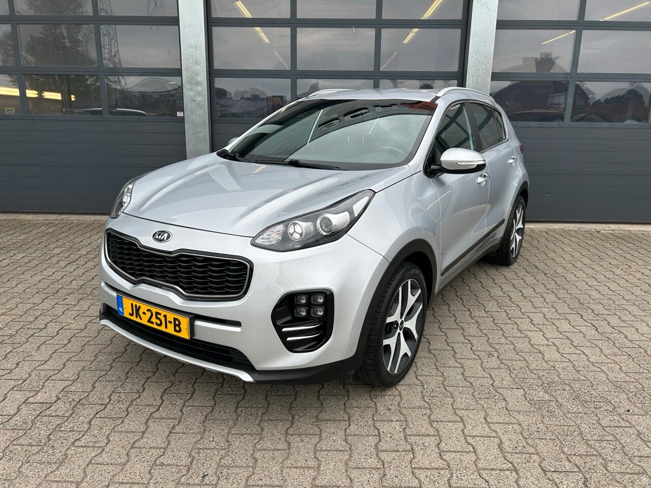 Kia Sportage - 1.6 T-GDI GT-Line First Edition 1.6 T-GDI 177pk GT-Line First Edition - AutoWereld.nl