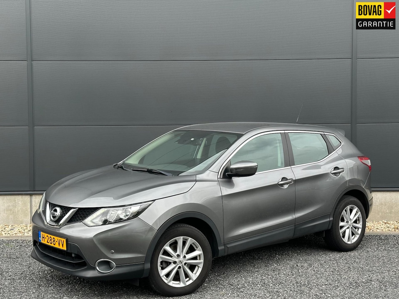 Nissan Qashqai - 1.2 Connect Edition Clima | Navi | Trekhaak - AutoWereld.nl