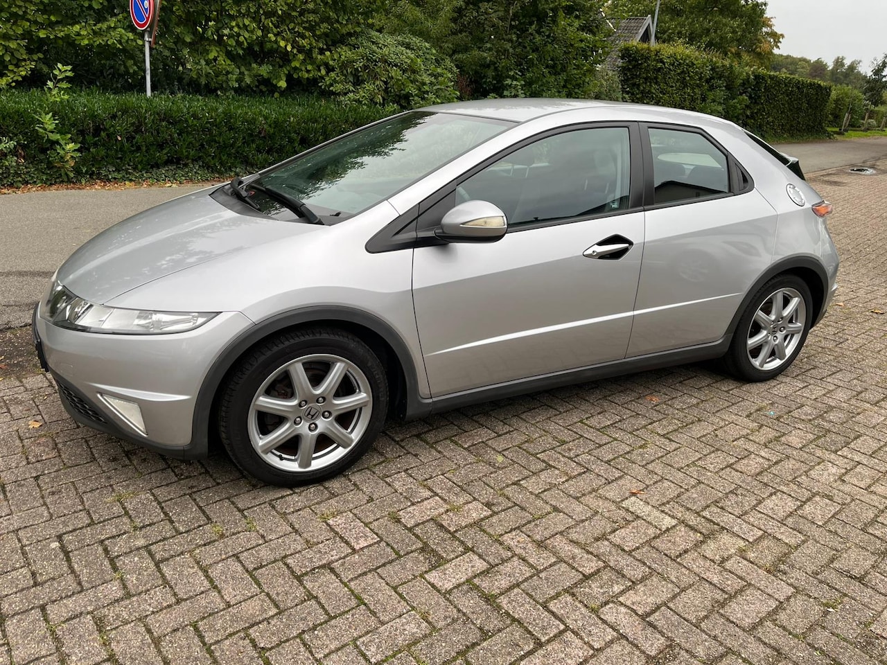 Honda Civic - 5D 1.8 Sport 140pk - AutoWereld.nl