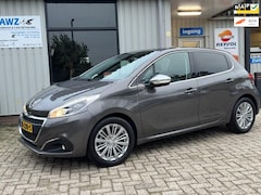 Peugeot 208 - 82PK PureTech Access|TREKHAAK|CAMERA|PDC|ECC|CARPLAY|ARMSTEUN|LM|NAVI
