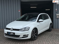 Volkswagen Golf - 1.2 TSI CUP Highline CarPlay | Camera