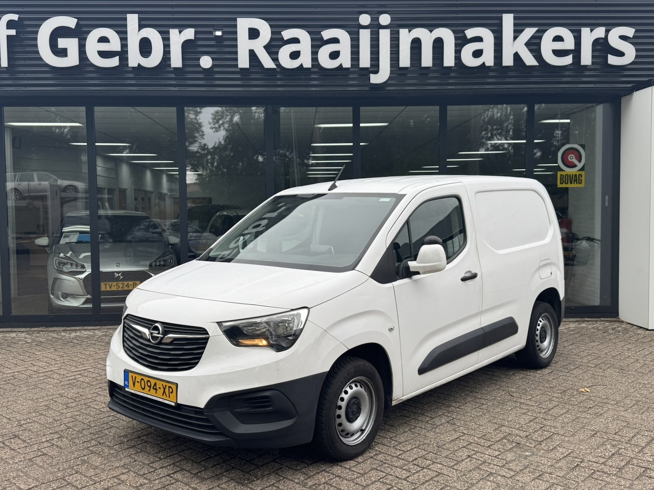 Opel Combo - 1.6D L1H1 Edition*Navi*Airco*EXPORT* - AutoWereld.nl
