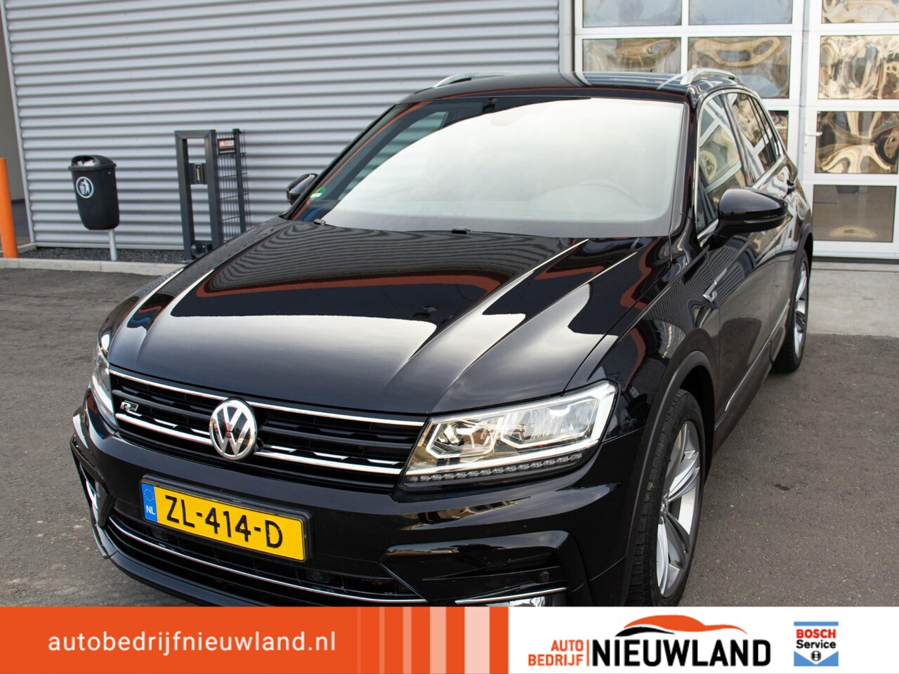Volkswagen Tiguan - 1.5 TSI ACT R-line Trekhaak wegklapbaar R-line ext. trekh. wegklapbaar. - AutoWereld.nl