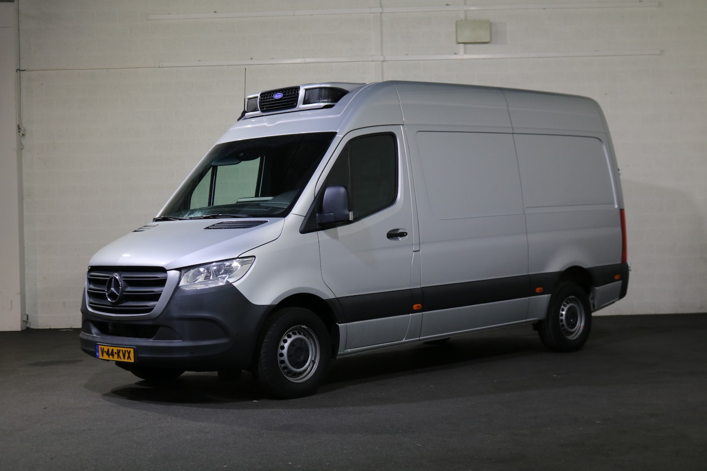 Mercedes-Benz Sprinter - 317 CDI L2 H2 Koelwagen Vrieswagen Carrier Pulsor - AutoWereld.nl