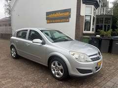 Opel Astra - 1.4 Business 5 DEURS AIRCO