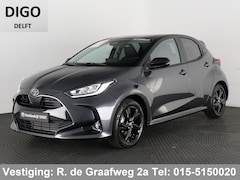 Toyota Yaris - 1.5 Hybrid Dynamic Luxury Bi-Tone | Stuur- & Stoelverwarming | Camera | Lichtmetalen velge
