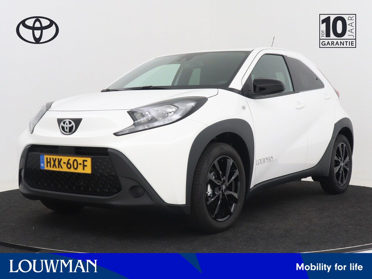 Toyota Aygo X - 1.0 VVT-i MT Play | Apple Carplay & Android Auto | Parkeercamera | - AutoWereld.nl