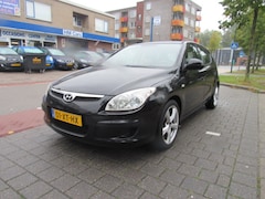 Hyundai i30 - 1.4 I CVVT 5DR 119.425 km nap Dealer onderh