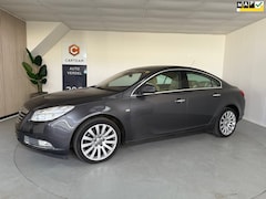 Opel Insignia - 2.8 T Cosmo 4x4 Airco, Automaat, LMV, Cruise control